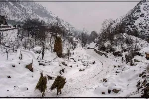  Himachal Weather Update || हिमाचल के कई हिस्सों में बिगड़ा मौसम, लाहौल में हिमपात, इस दिन से मौसम साफ रहेगा मौसम